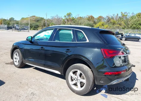 2021 Audi Q5 Premium 45 Tfsi Quattro S Tronic z USA, uszkodzony, nr VIN WA1AAAFY0M2054780